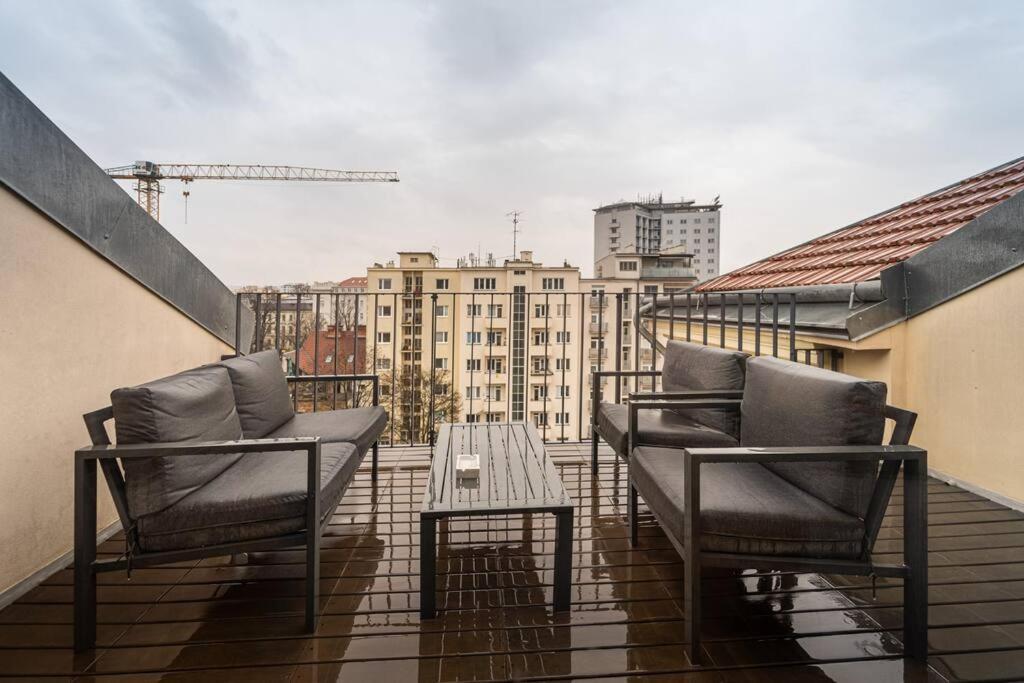 Luxusni Byt S Terasou V Centru Brünn Exterior foto
